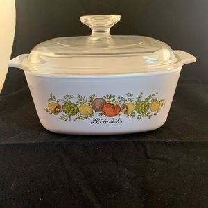 Pyrex Corningware Spice of Life 1.5L casserole with lid